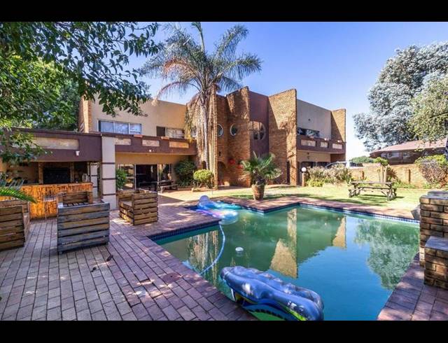 4 BEDROOM HOUSE FOR SALE IN MEYERSDAL